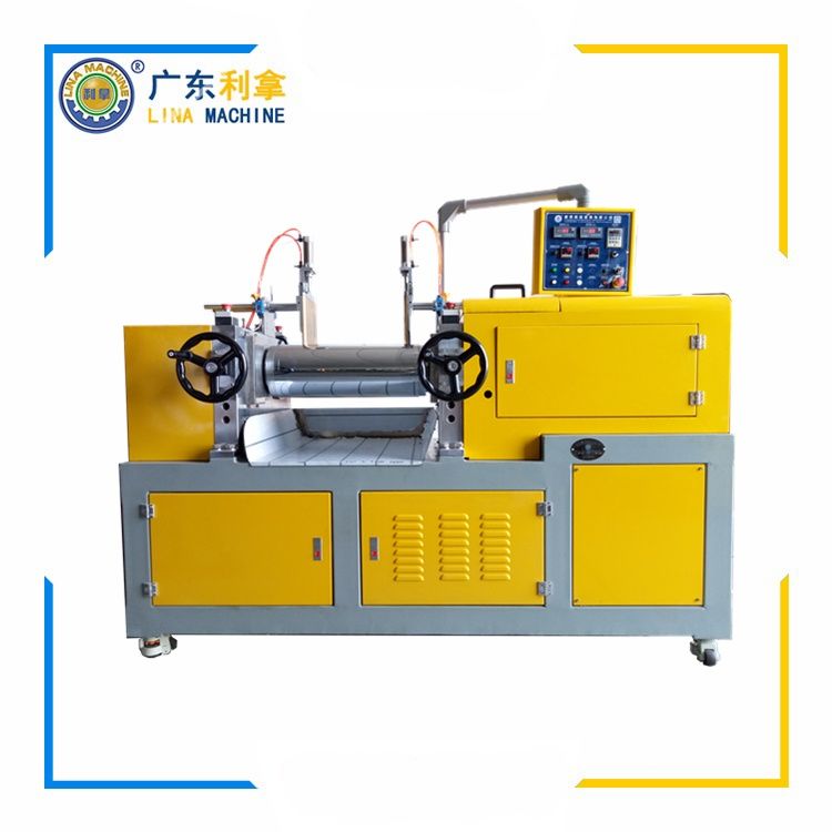 三輥開煉機(jī)：現(xiàn)代工業(yè)煉膠的關(guān)鍵設(shè)備